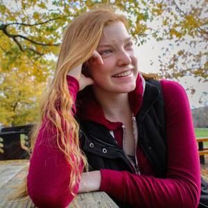 Meet your Posher, Lauren